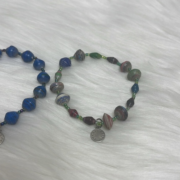 ❗️DONATED❗️BEAD FOR LIFE UGANDA BEADS BRACELETS 3PC SET - Picture 4 of 9